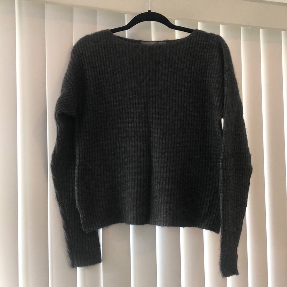 GUC 360 Cashmere Sweater